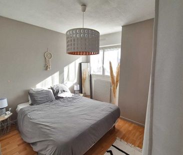 Appartement T3 lumineux – 72 m² – Grande terrasse & parking – Rue J... - Photo 1