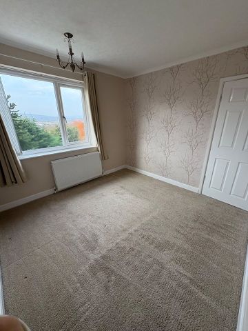 3 Bed Terraced House, Wesley Garth, LS11 - Photo 3