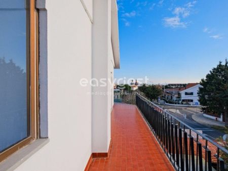 Luxury 3 room Detached House for rent in Cascais e Estoril, Portugal - Photo 3