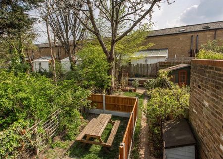 2 Bed Flat, Antill Road, E3 - Photo 2