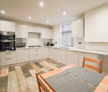 1 bedroom in a house share to rent - Photo 5