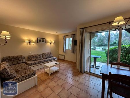 Location Appartement 2 pièces 42m² DEAUVILLE 14800 - Photo 2