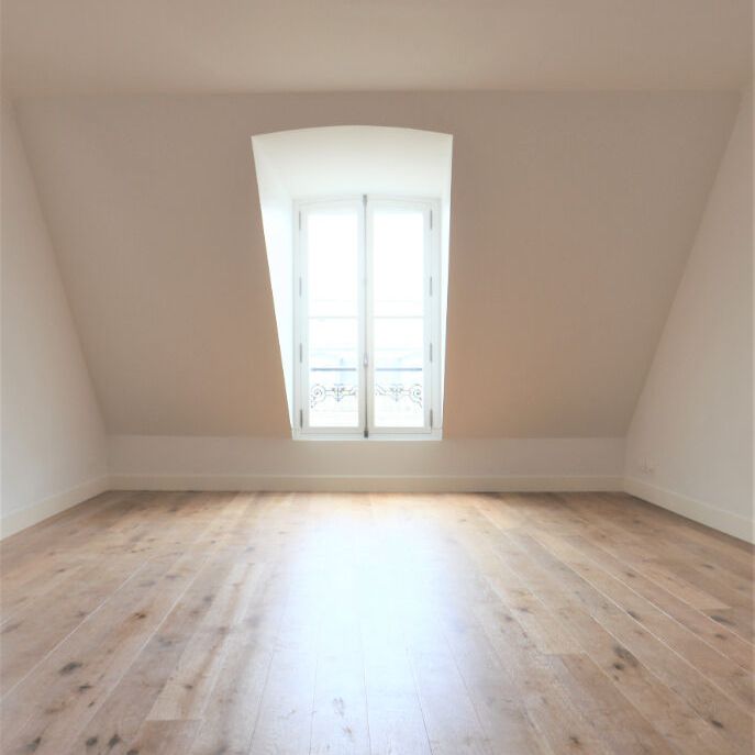 Appartement 2/3 Pièces Face Ambassade de Grande Bretagne, - Photo 1