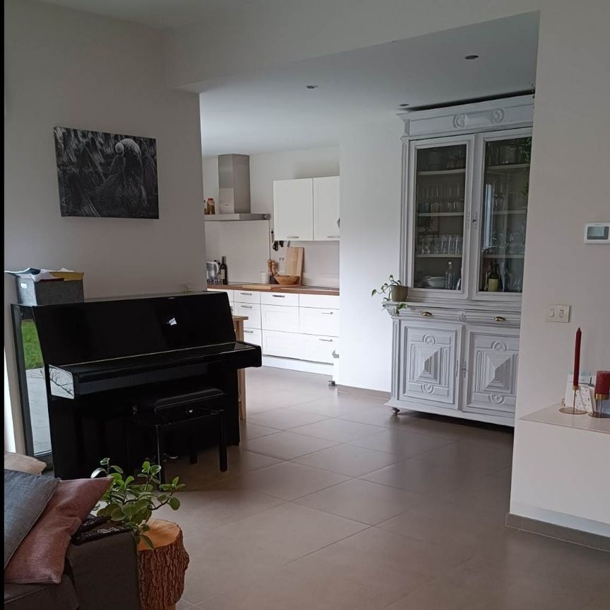 Woning te huur met 2 slaapkamers in Sint-Baafs-Vijve - Photo 1