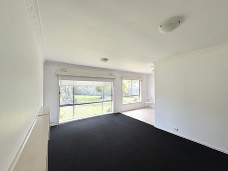 Recently Updated Family Home - Photo 3