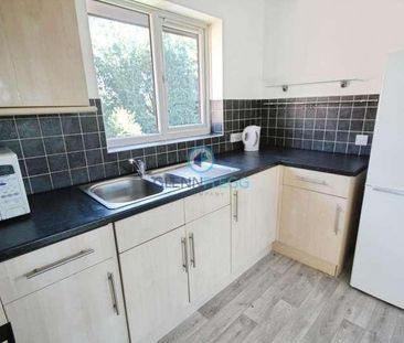 Littlebrook Avenue, Slough, SL2 - Photo 6
