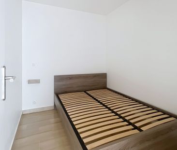 Location Appartement 2 pièces 44m² CANNES 06400 - Photo 4