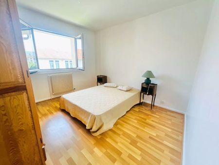 Appartement Thonon Les Bains 3 pièce(s) 72 m2 - Photo 2