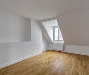 location Appartement F5 DE 159m² À PARIS - Photo 1