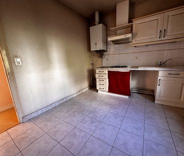 Location Appartement 3 pièces 58m² TULLE 19000 - Photo 3
