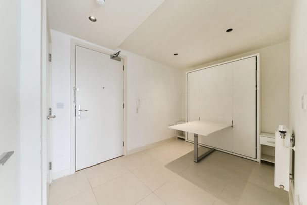 Studio Flat, Cordage House, E1W - Photo 1