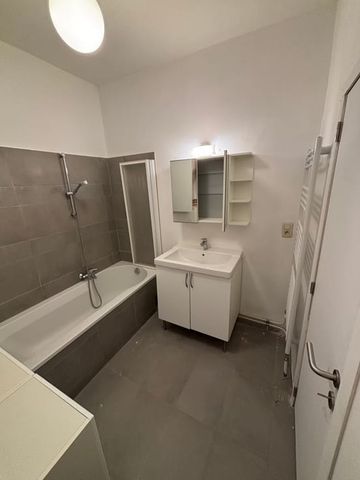 Appartement te huur - Foto 2
