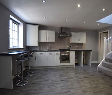 2 Bedroom Terraced To Let - Photo 4