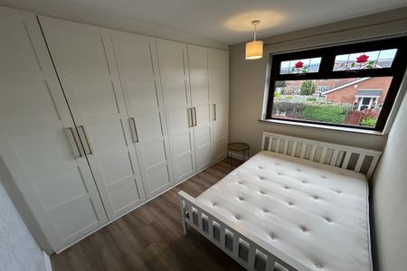 2 Torr Way, Belfast, BT10 0DL - Photo 4
