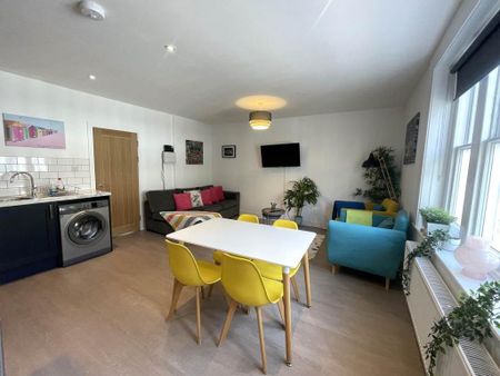 2 bedroom apartment to rent - Photo 3