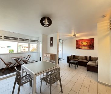 Location Appartement 5 pièces 70m² LES ABYMES 97139 - Photo 1