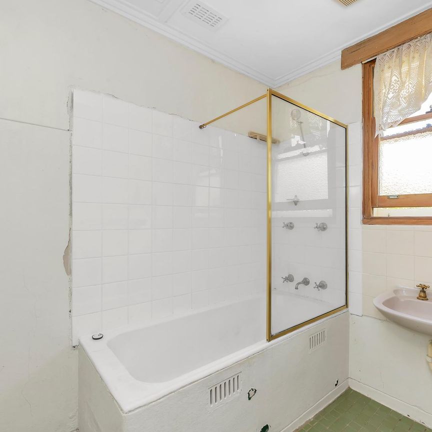 16 Condamine St, Turner ACT 2612 - Villa For Rent | Domain - Photo 1