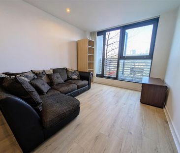 2 bedroom apartment to rent - Photo 3