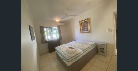 FULLY FURNISHED APARTMENT IN PRIME LOCATION - Photo 3