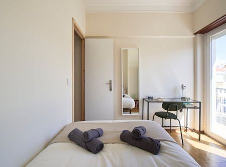 Rua Coronel Marques Leitão, Lisbon, Lisbon 1700-123 - Photo 3