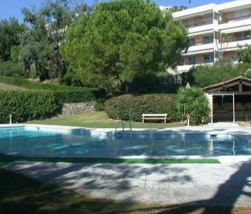 Meublé Antibes Location F1 dans résidence de standing - Photo 3