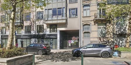 Appartement te huur in Sint-Jans-Molenbeek voor € 1.095 met 2 slaapkamers - Foto 3