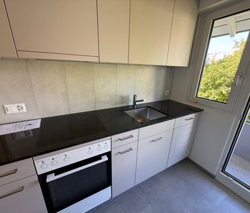 Frisch sanierte 3-Zimmerwohnung mit zwei Balkonen in Witikon - Photo 4
