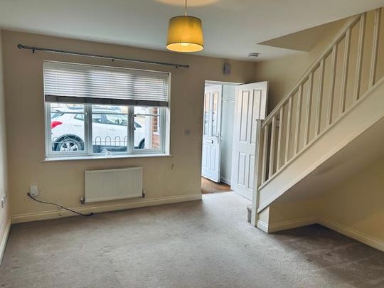 2 bedroom terraced house to rent - Photo 1