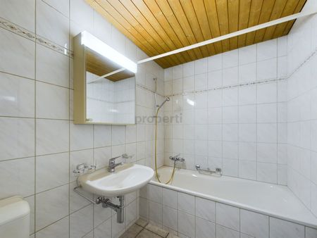 2.5 Zimmer, 80 m², 1. Stock - Photo 3
