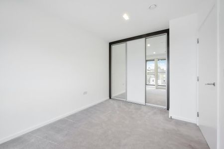 1 bedroom flat to rent - Photo 3