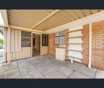 18 Labyrinth Way, South Lake, WA 6164 - Photo 6