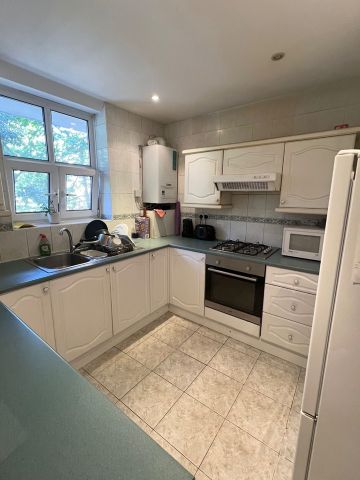 Room in a Shared Flat, Longton House, SE11 - Photo 5