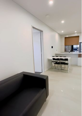 126 Banks Avenue, Sydney - Photo 3