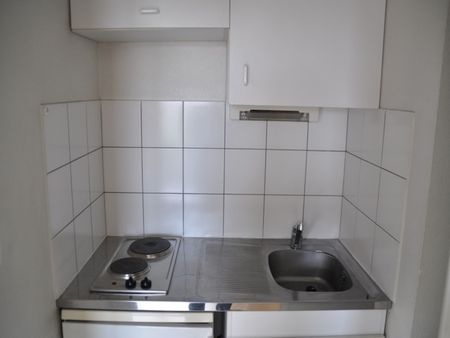 Location Appartement 2 pièces 30m² - Photo 2
