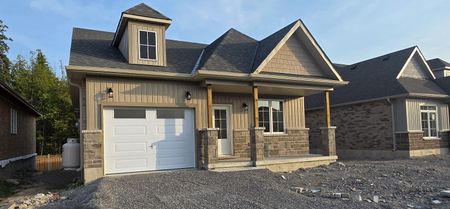 For Lease - 69 Hillcroft Way, Kawartha Lakes, Ontario - Photo 3