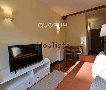 Alquiler de piso en Calle Diputazio - Photo 4