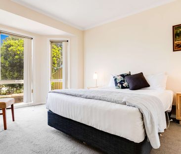 1B Coonawarra Close - Photo 6