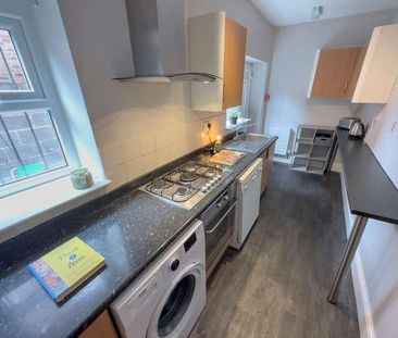 Sheil Road ( Beds), L6 - Photo 1