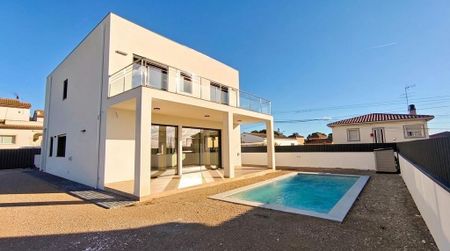 4 room luxury Detached House for rent in El Vendrell, Spain - Photo 5