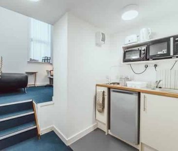 Gold Studio - Photo 2