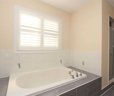 For Lease - 42 Barchard Street, Clarington, Ontario - Photo 5