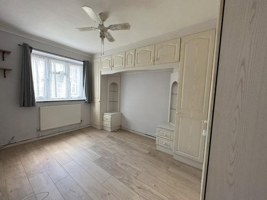 1 bedroom ground floor flat to rent - Photo 1