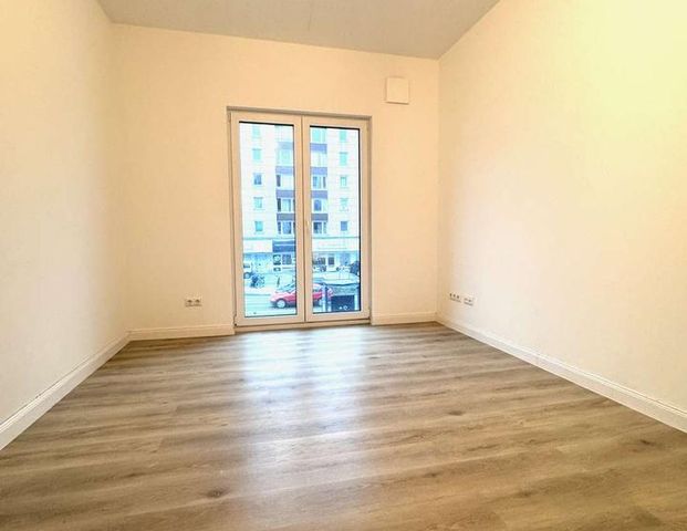Top Etagenwohnung 3 Zimmer mit Wintergarten und Tiefgarage in zentraler Lage - Foto 1