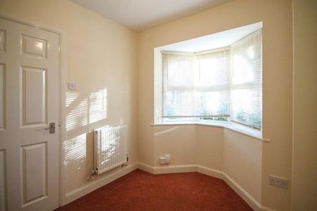 3 bedroom townhouse to rent - Photo 4