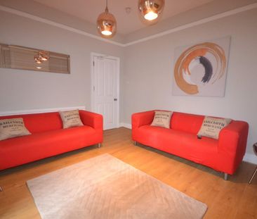 1 bedroom Flat To Let - Photo 4