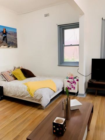 1 Bed, 1 Bath - Photo 4