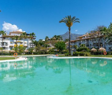 Alquiler Apartamento en Nueva Andalucía, Marbella - Photo 2