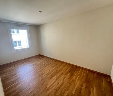 A louer 3 pièces à la Route de Bourg-de-Four 23 - Foto 4