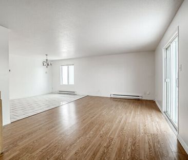 311 Avenue De Buckingham (Buckingham) Magnifique 4 1/2 - Photo 2