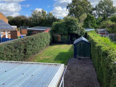 Lansdowne Road, Brimington, Chesterfield, S43 1BG - Photo 5